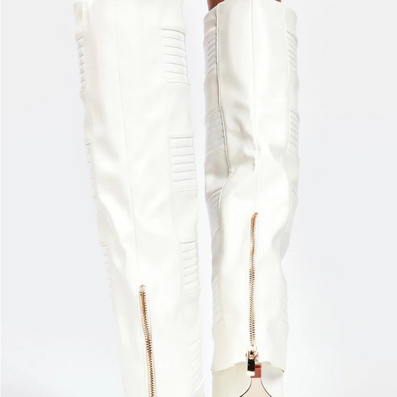 Women's White Ankle Boots - Picture 5 of 6